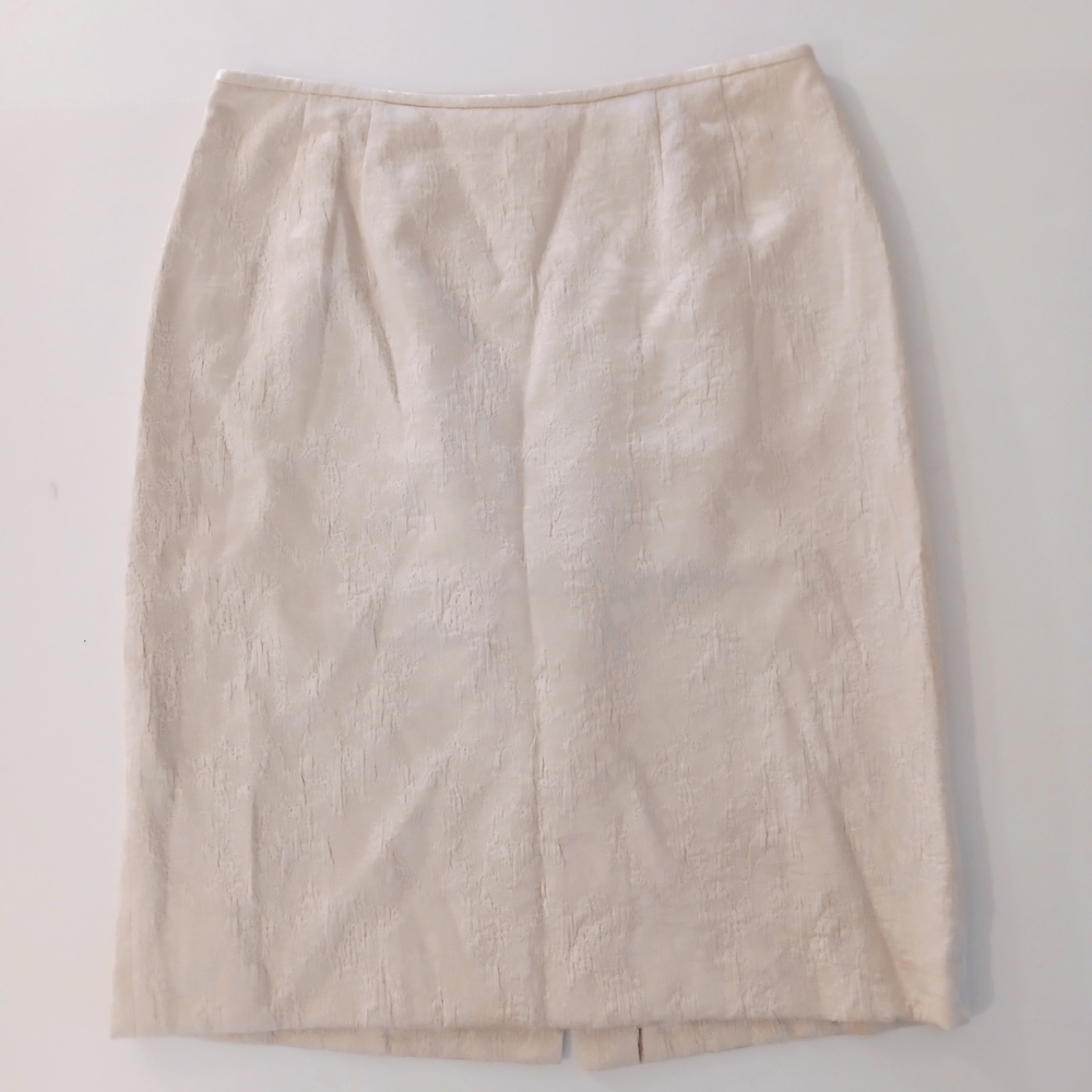Kasper Elegant Petite 12P Cream Colored Straight Skirt